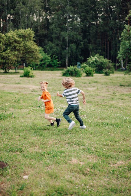 Fini le papa hélicoptère ? Pourquoi l’éducation « sauvage » façon années 90 me sauve la vie… et celle de mes enfants